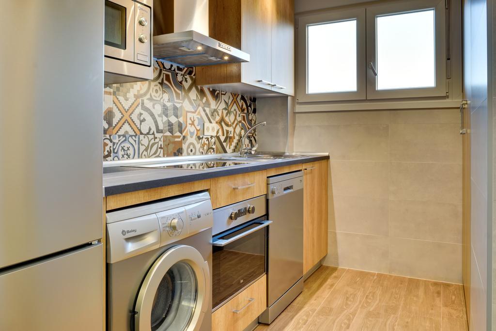 Apartamentos San Lazaro ซาราโกซา ภายนอก รูปภาพ