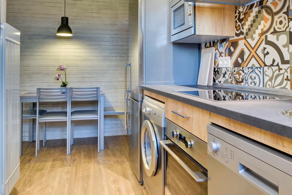 Apartamentos San Lazaro ซาราโกซา ภายนอก รูปภาพ
